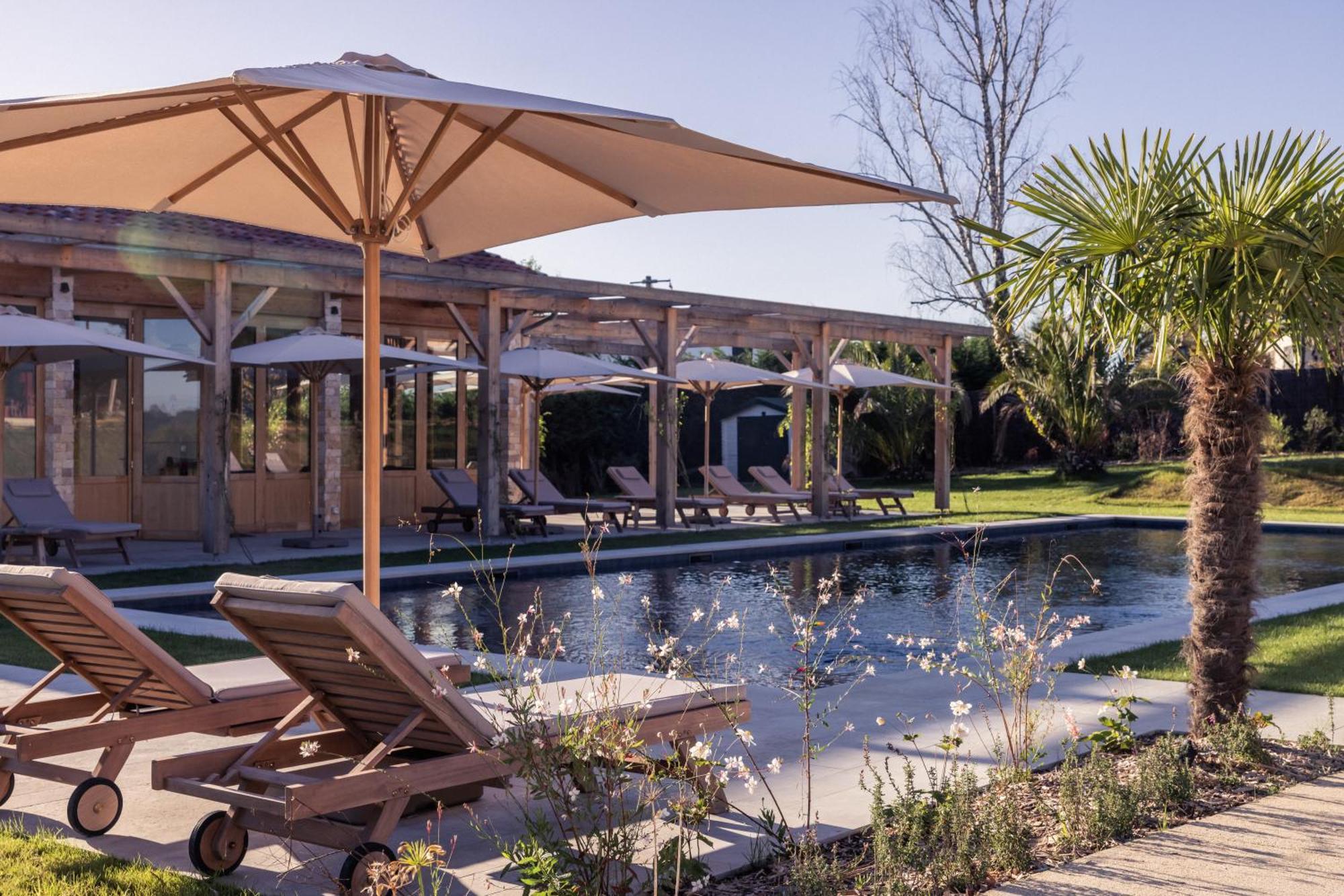 Indarra Hotel 4*